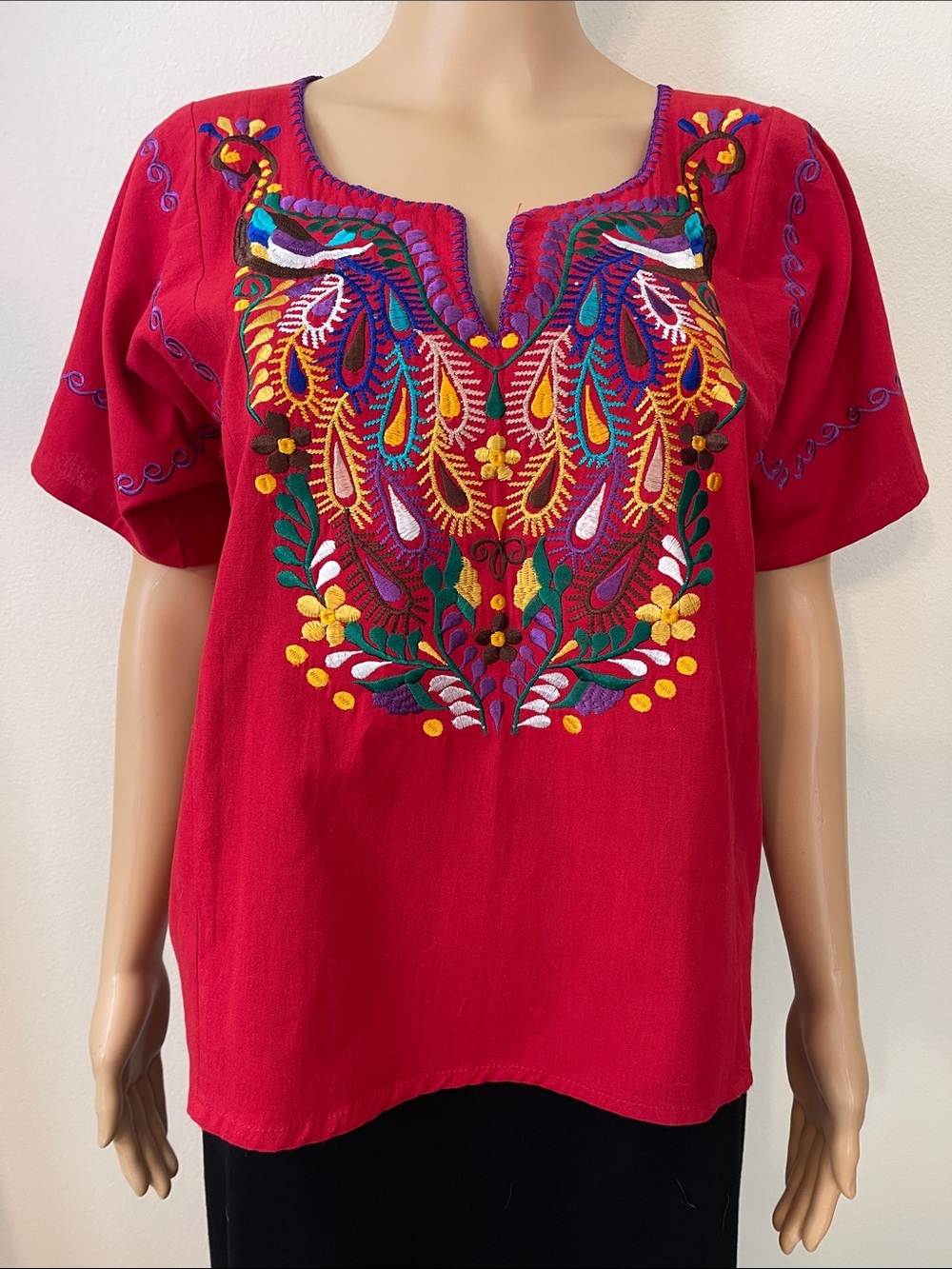 NWT Cielito Lindo Red Top w/ Embroidered Peacock Motif